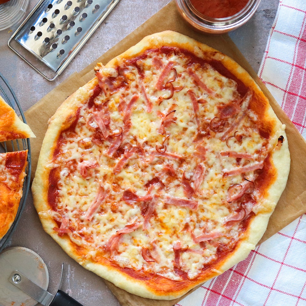 Pizza Vesuvio