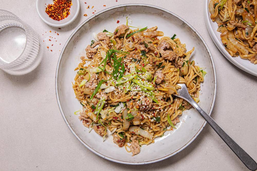 Nudelwok med fläsk och ingefära